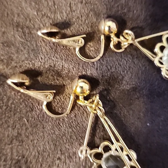 Goldtone Dangling Clip Earrings - Picture 4 of 4
